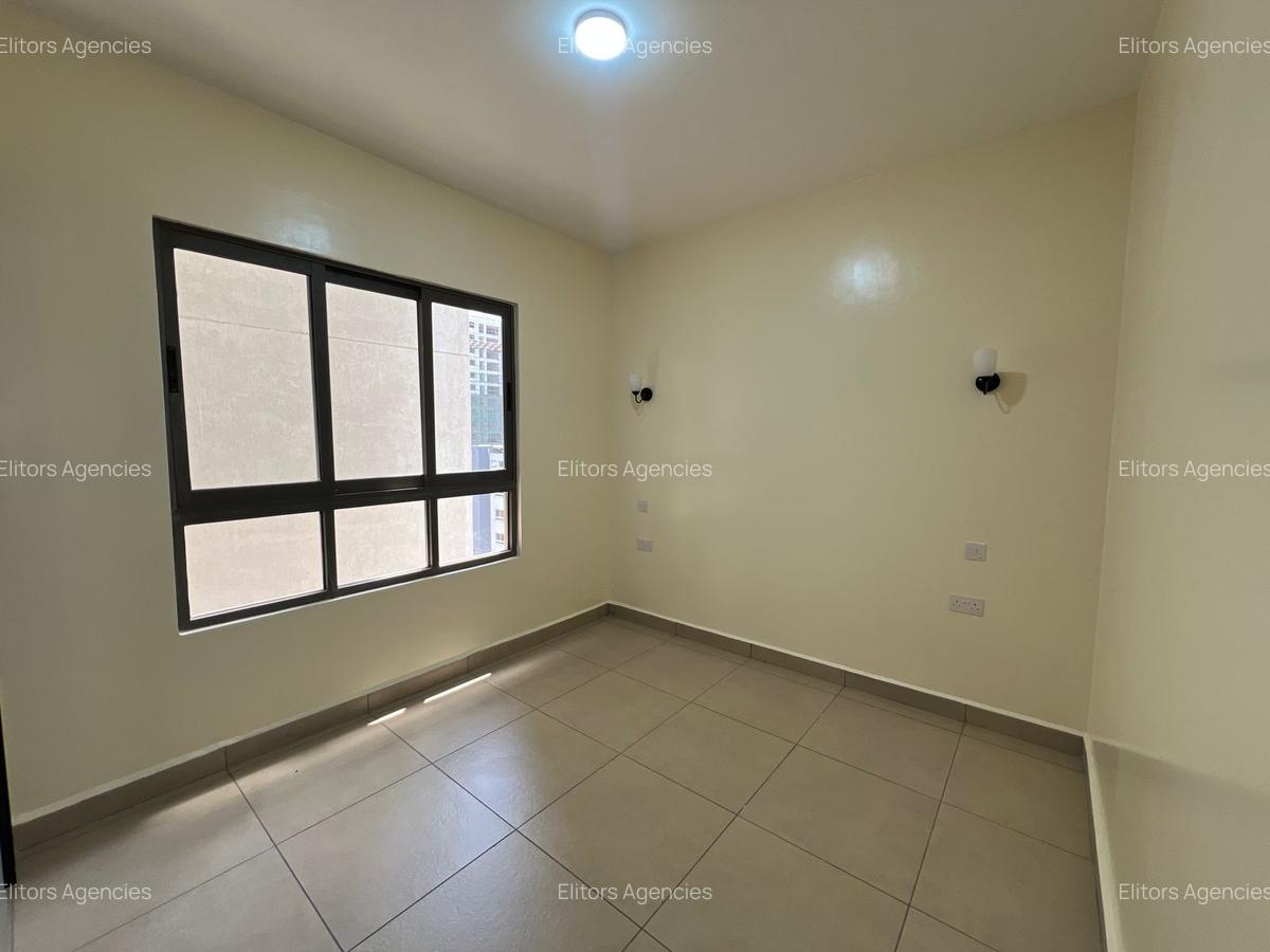 2 Bed Apartment with En Suite at Chania Avenue - 5