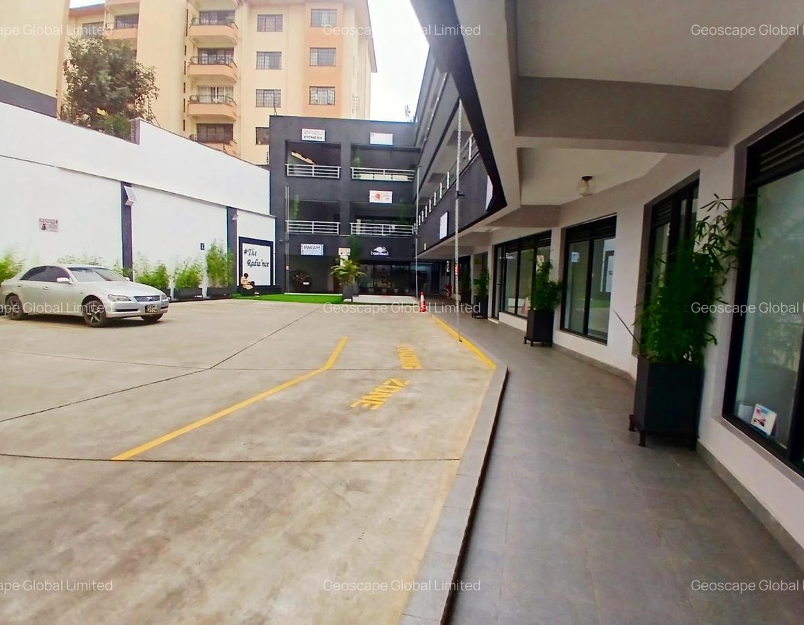 611 ft² Commercial Property with Parking in Parklands - 1