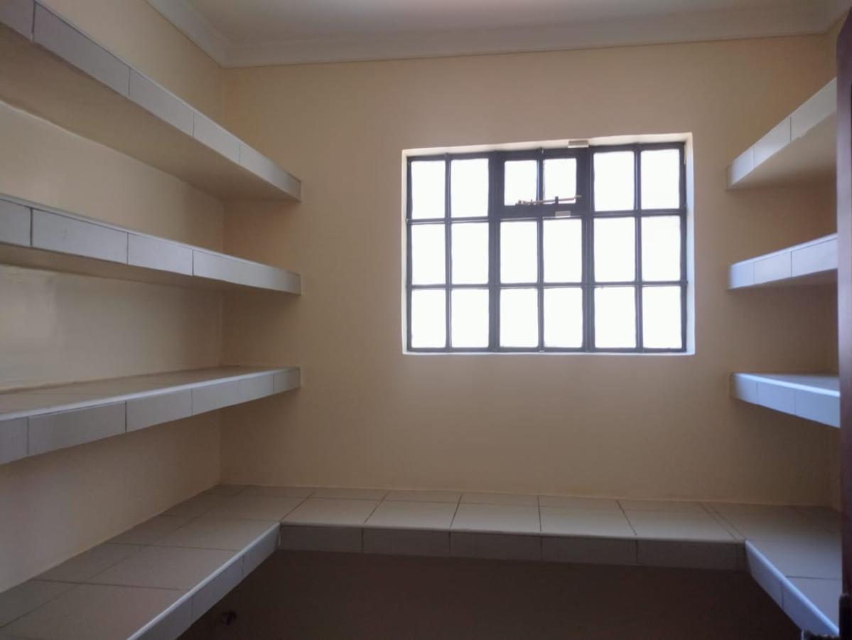 5 Bed Townhouse with Swimming Pool at Easy Access To Westlands Link Road And Few Minutes Drive To Gigiri - 10