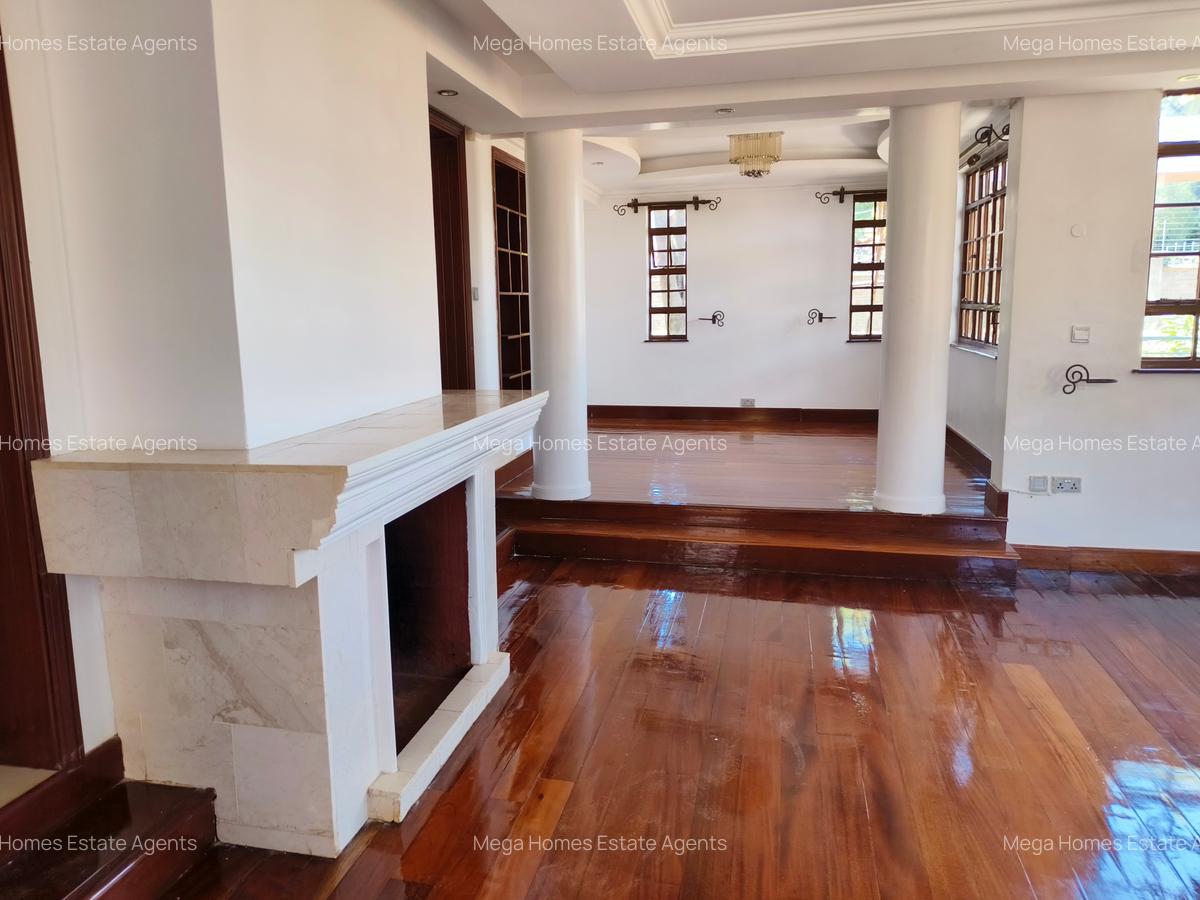 5 Bed House with En Suite in Runda - 5