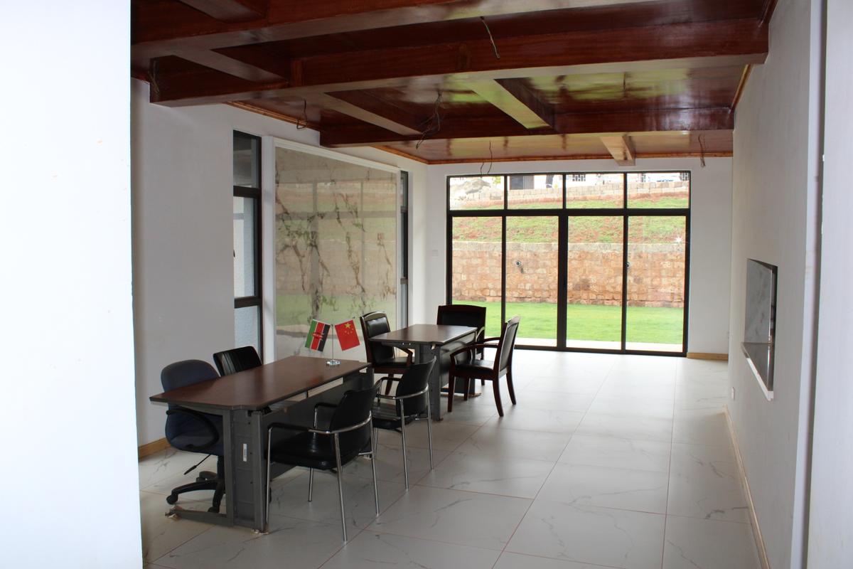 4 Bed Villa with En Suite in Kiambu Road - 2