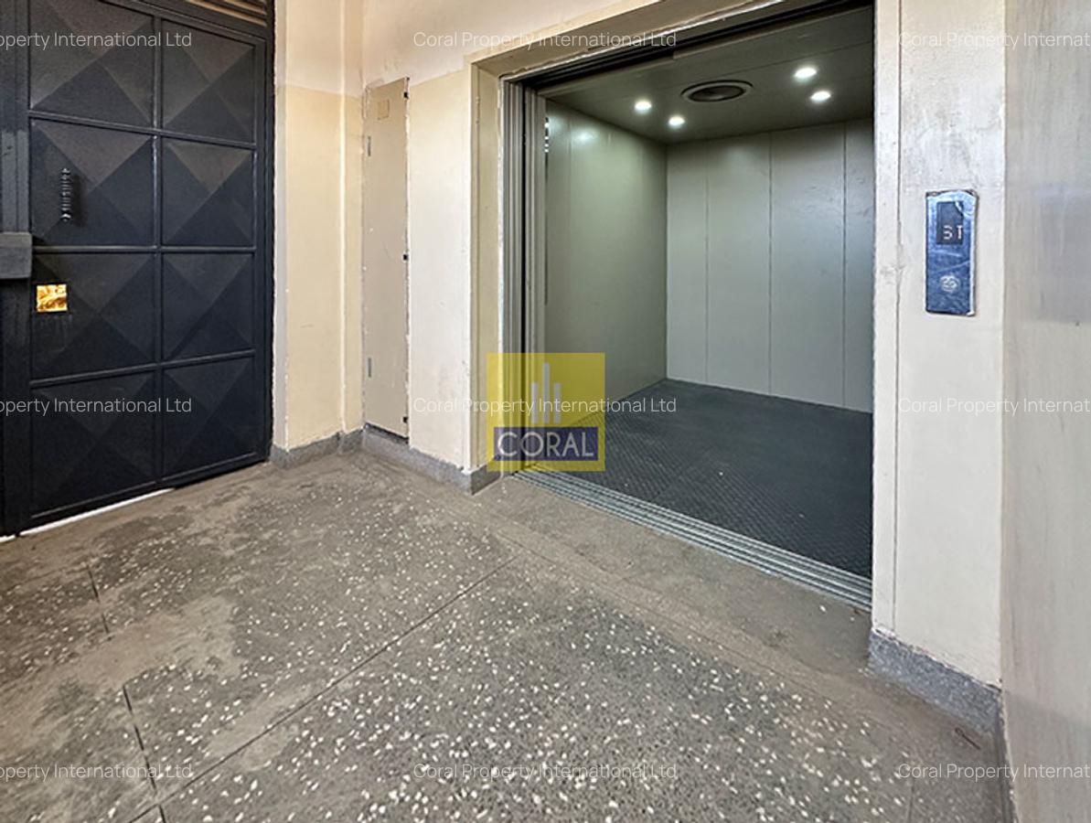 Warehouse in Ruaraka - 8