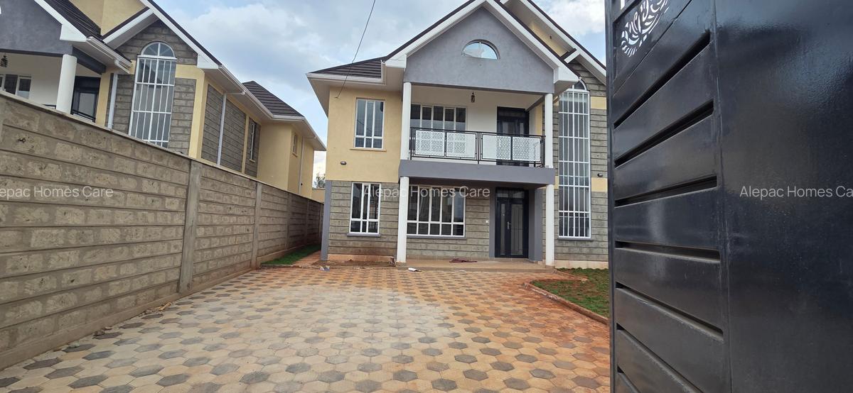 4 Bed House with En Suite at Eastern Bypass - 12