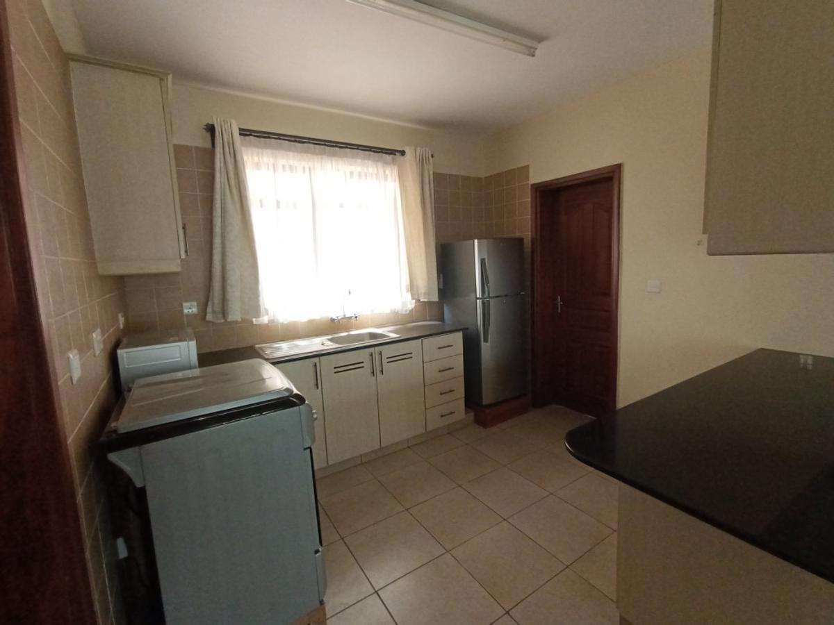 Furnished 1 Bed Apartment with En Suite at Riverside Drive Nairobi - 4