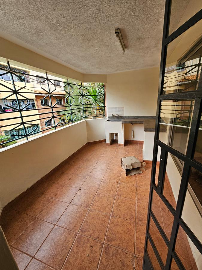 3 Bed Apartment with En Suite at Kilimani - 20