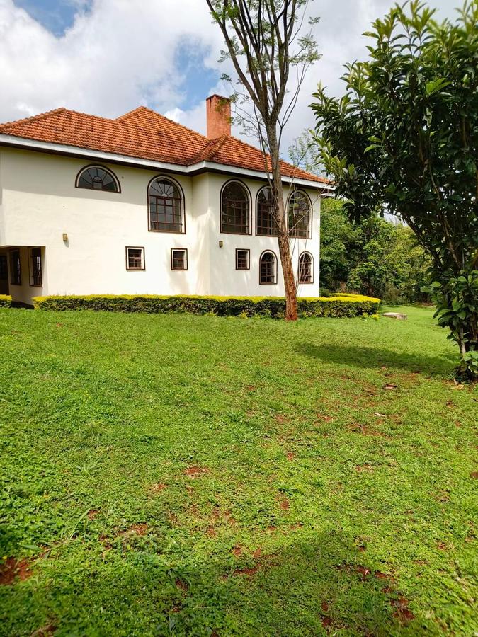 5 Bed House with En Suite at Runda - 2