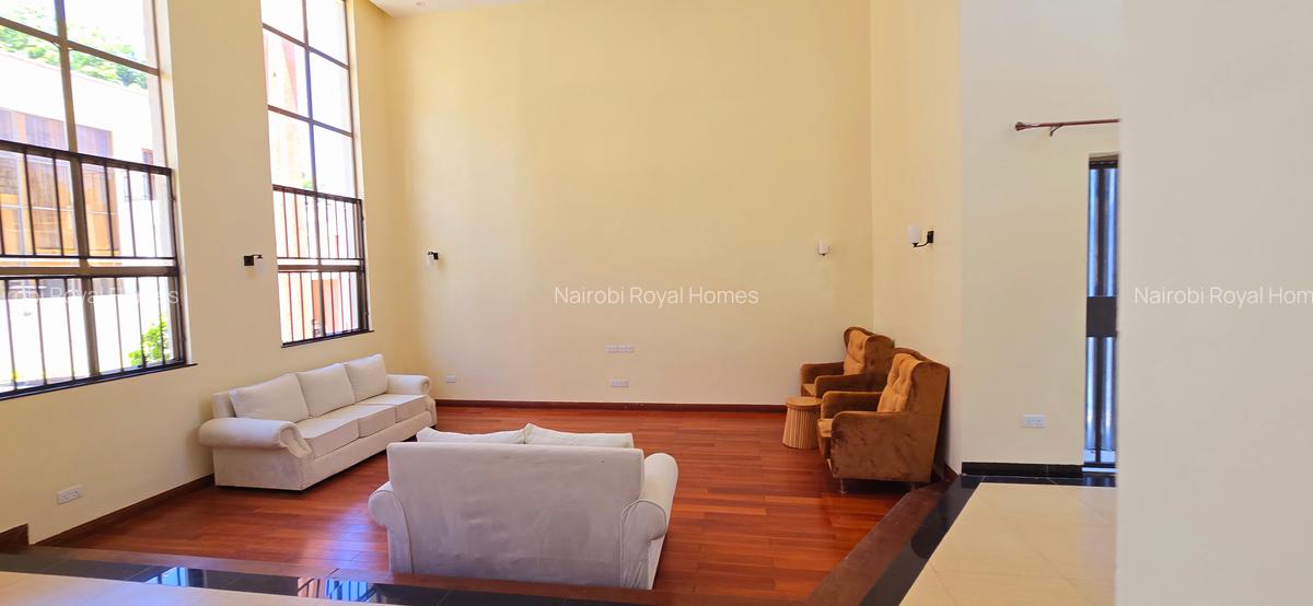 5 Bed Townhouse with En Suite at Lavington Convent Drive - 4