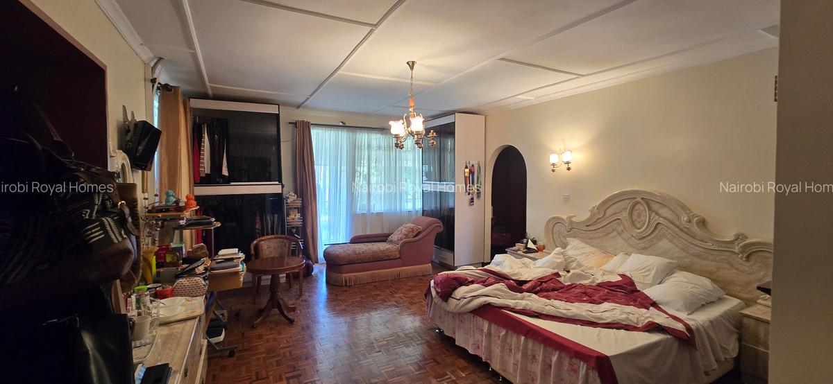 4 Bed House with En Suite at Ruaka Drive - 18