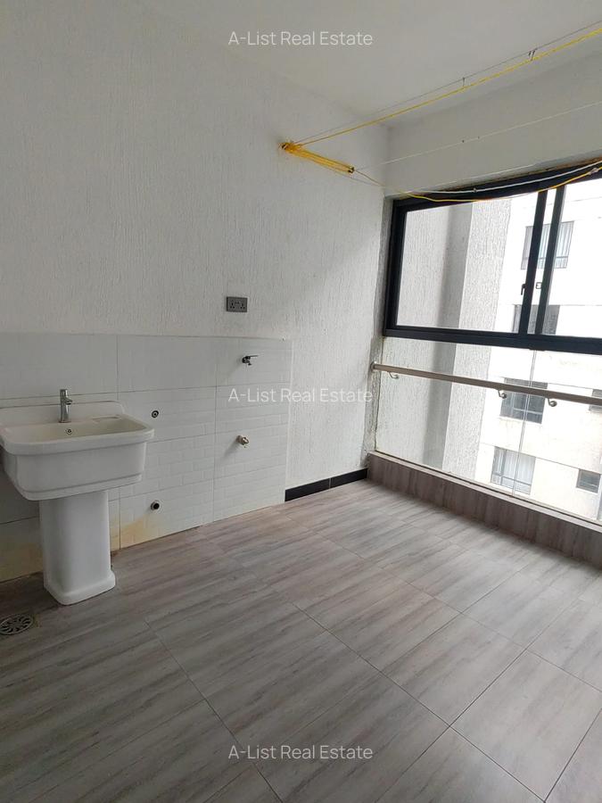 2 Bed Apartment with Swimming Pool at Wood Avenue - 8