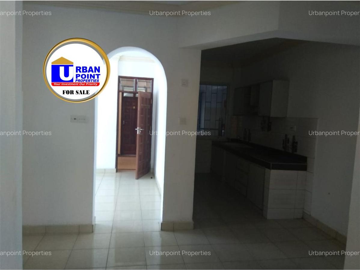 2 Bed Apartment with En Suite at Vescon - 12