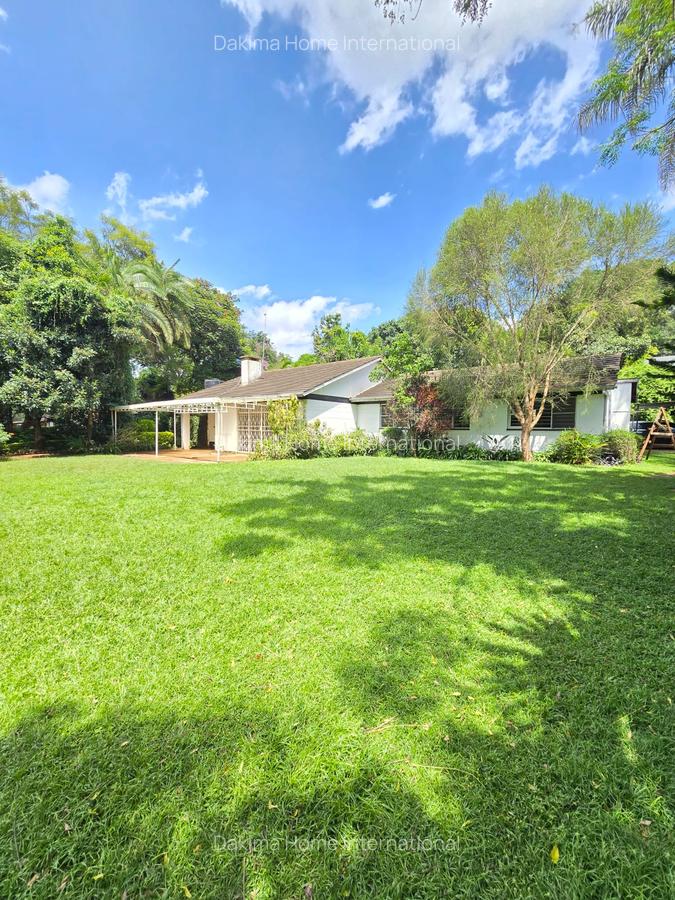 4 Bed House with En Suite in Loresho - 1