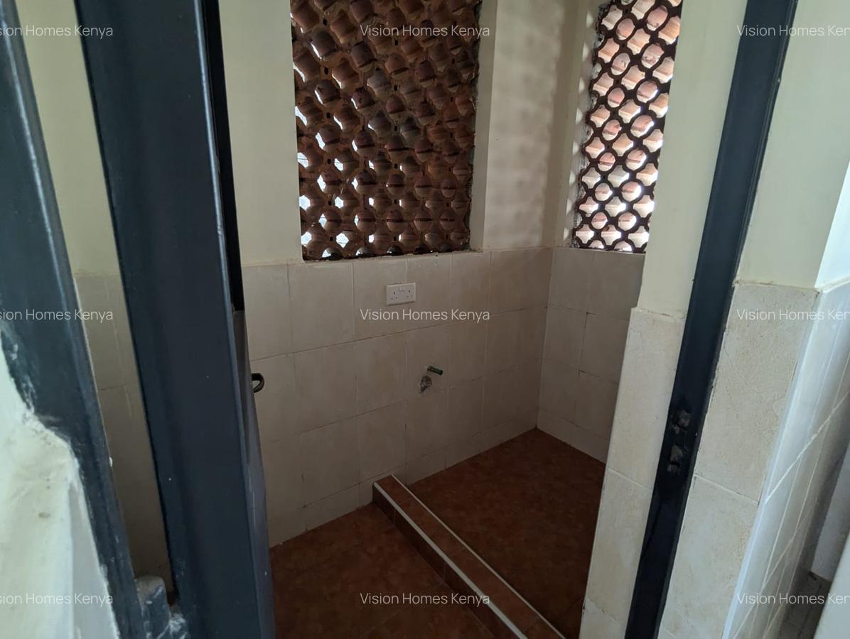 2 Bed Apartment with Swimming Pool in Kisaju - 7