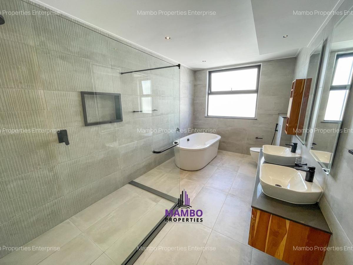 4 Bed Apartment with En Suite at Peponi Rd - 18