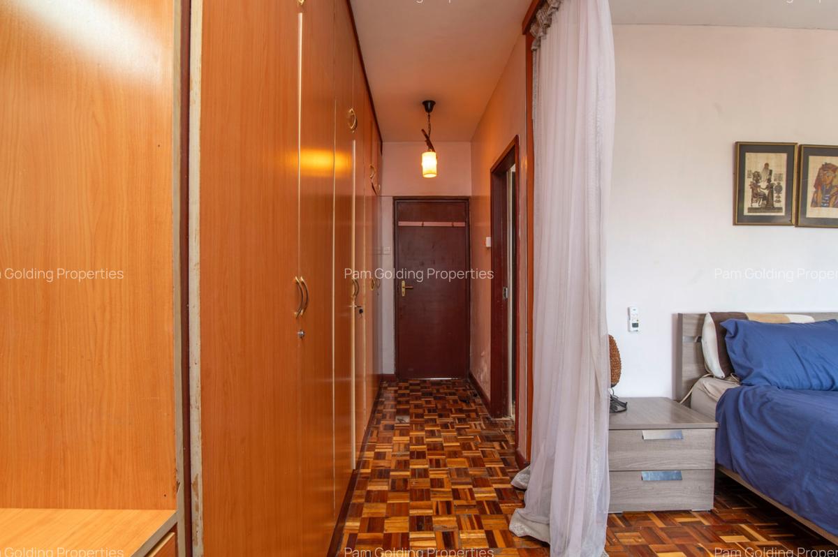 4 Bed Apartment with En Suite at Off East Church Road - 12