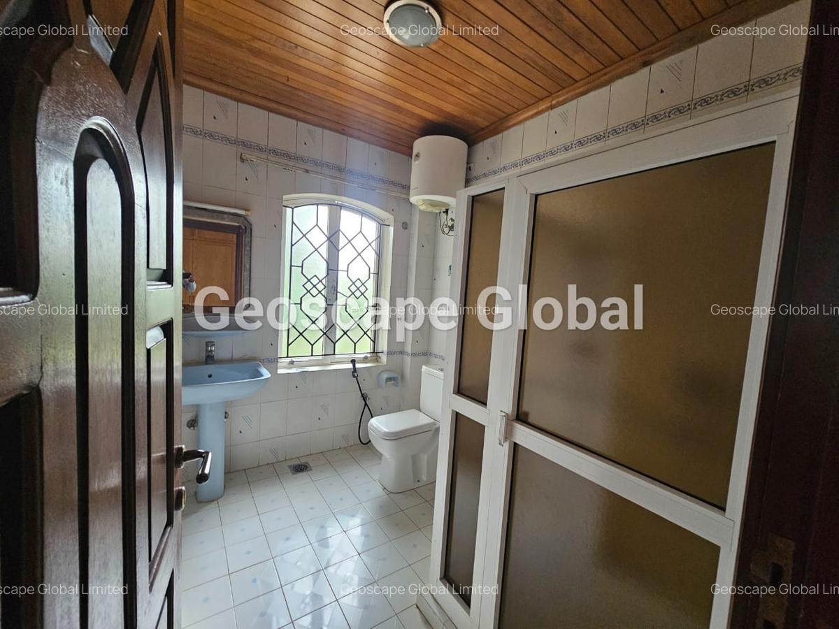 5 Bed House with En Suite in Lower Kabete - 11