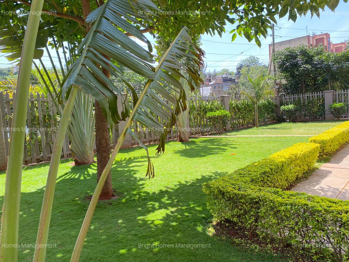3 Bed Apartment with En Suite in Kilimani - 1