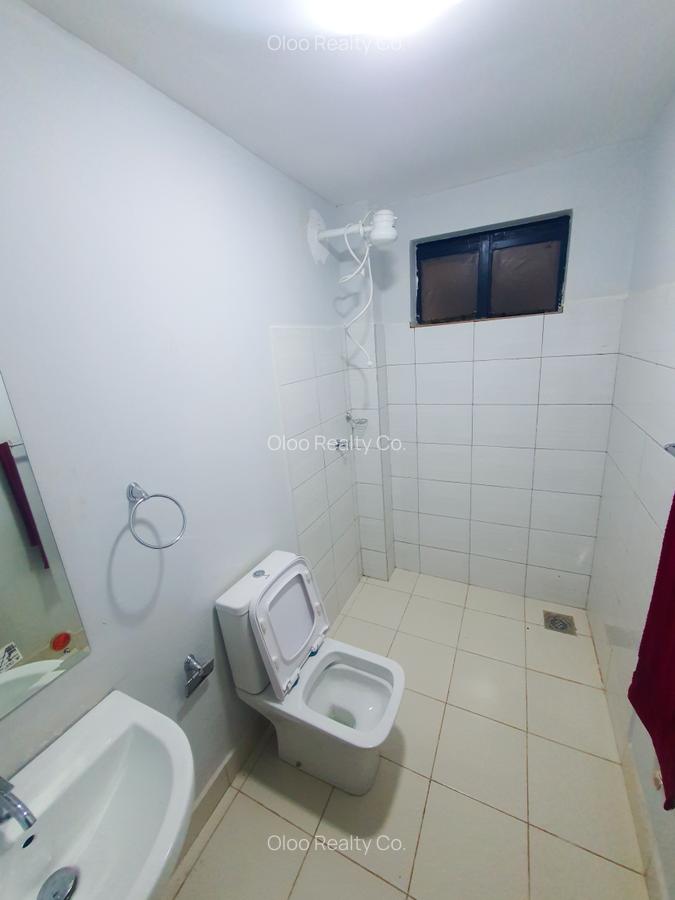 1 Bed Apartment with Swimming Pool at Naivasha Road - 5
