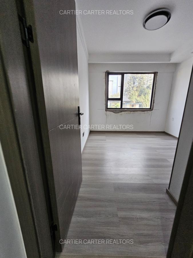 2 Bed Apartment with En Suite in Westlands Area - 3