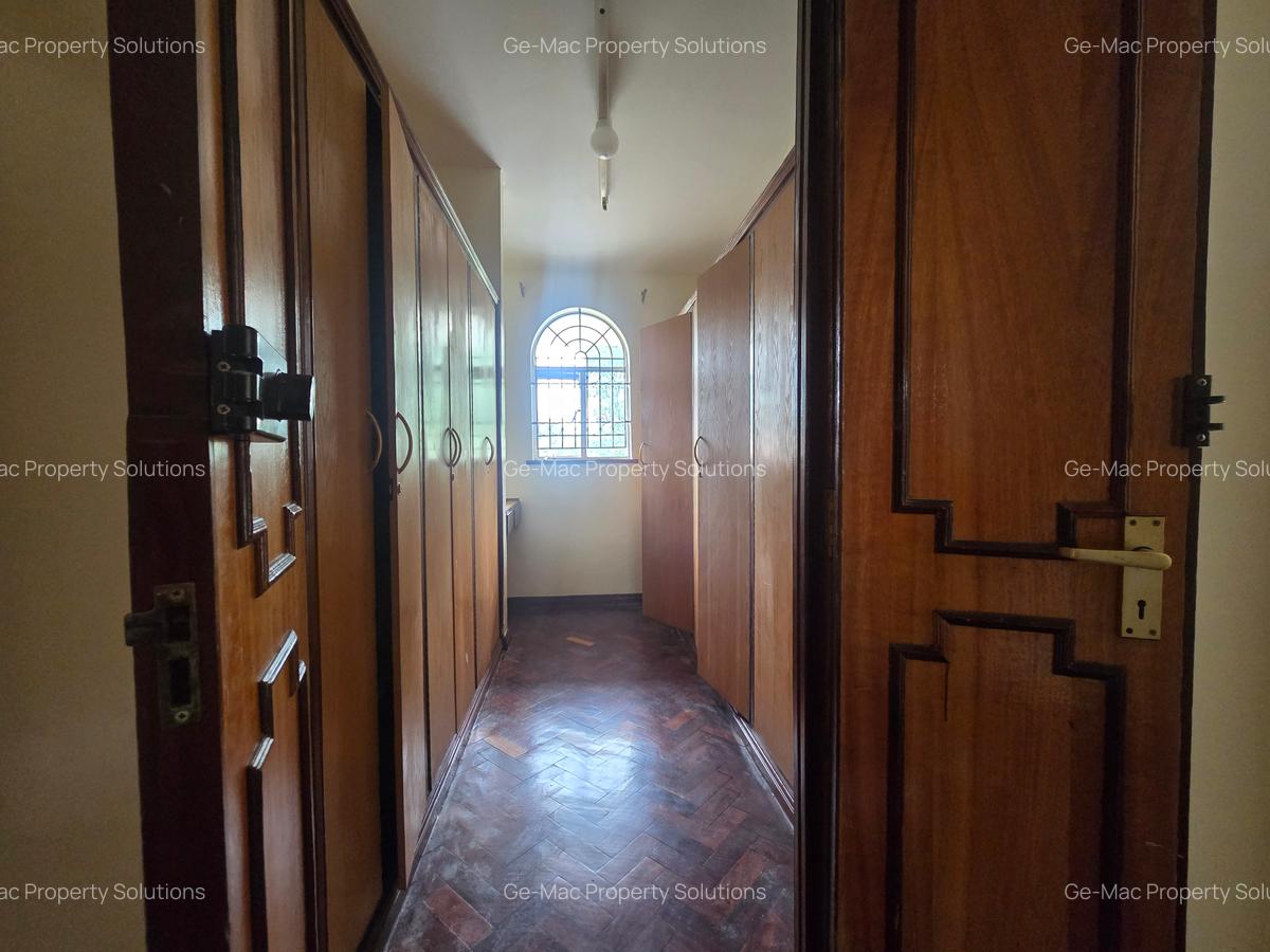 5 Bed House with En Suite in Muthaiga - 5