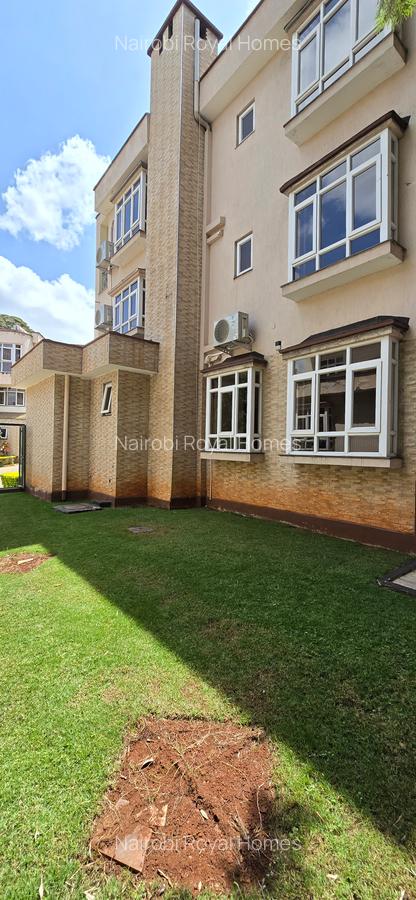 5 Bed Townhouse with En Suite at Lavington Green - 6