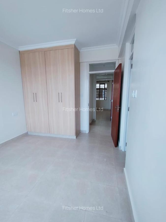 2 Bed Apartment with En Suite in Naivasha Road - 13