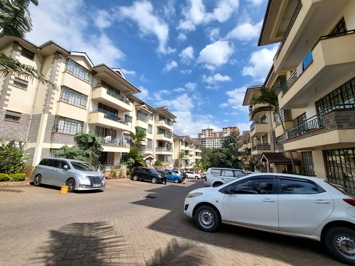 3 Bed Apartment with En Suite at Mbaazi Avenue - 2