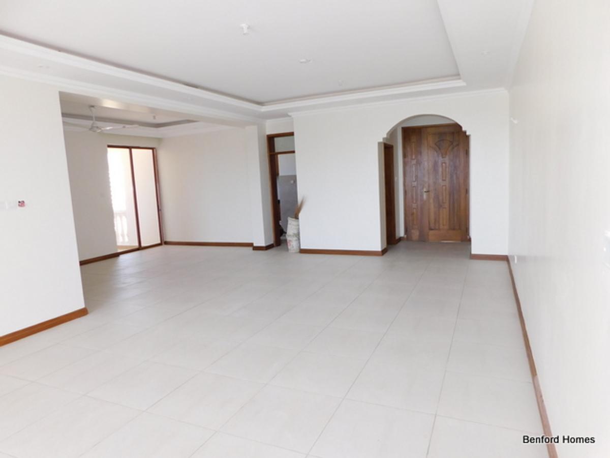 3 Bed Apartment with En Suite at Nyali - 7