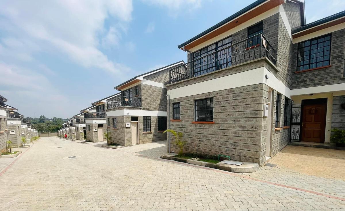 4 Bed Townhouse with En Suite at Mugutha - 1