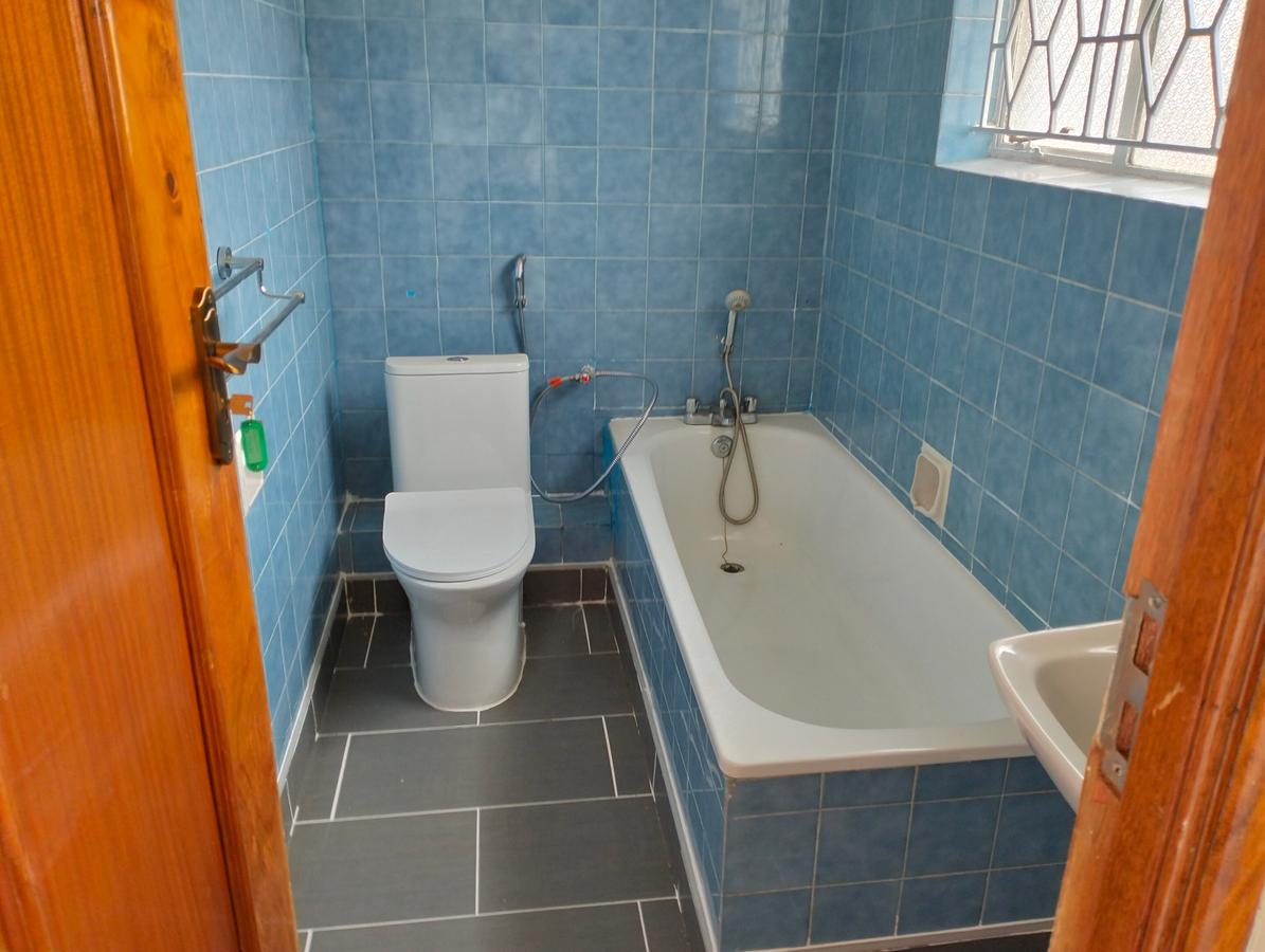 5 Bed House with En Suite in Loresho - 2