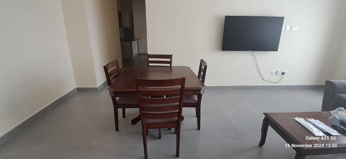 Furnished 2 Bed Apartment with En Suite at Parklands - 5