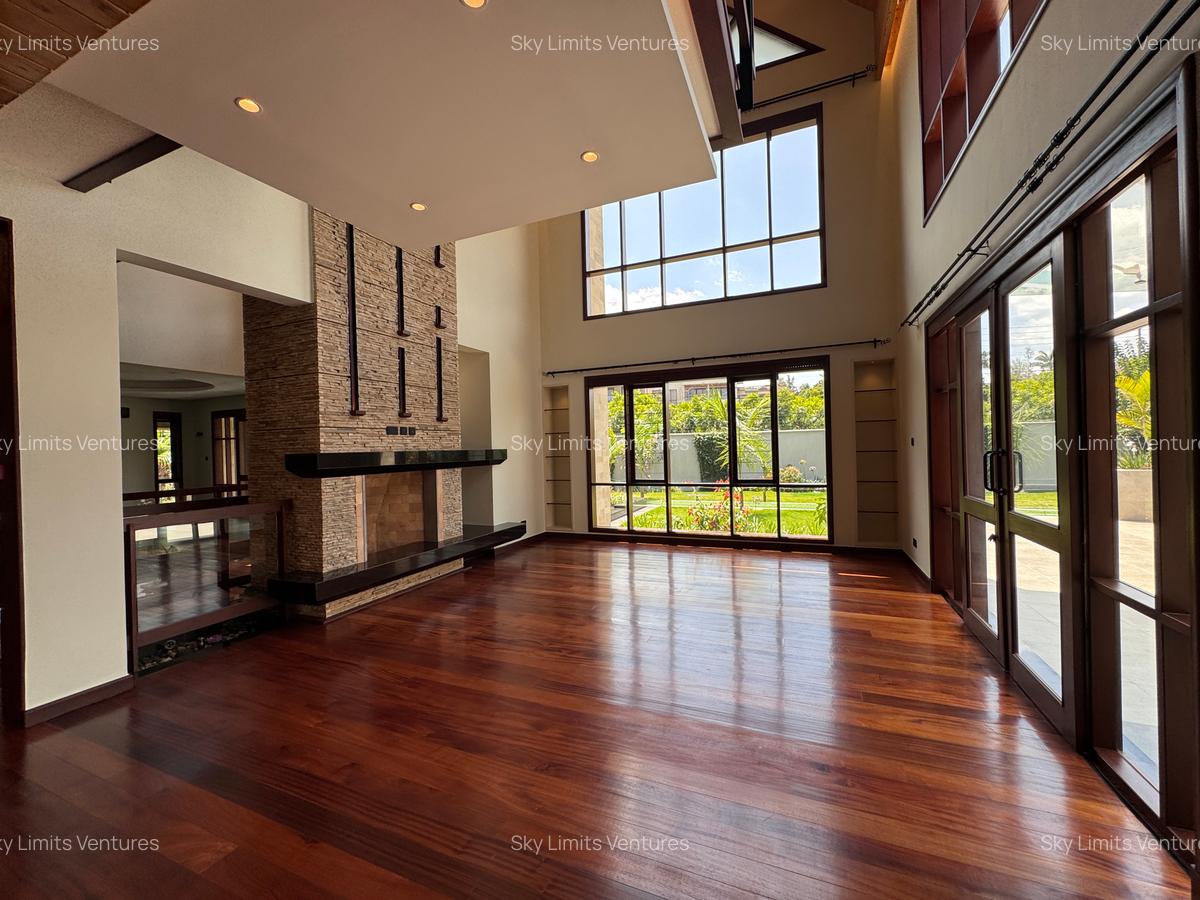 5 Bed Villa with En Suite in Runda - 7