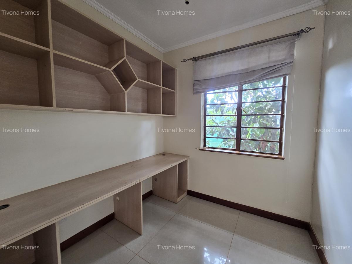 4 Bed House with En Suite in Kiambu Road - 9