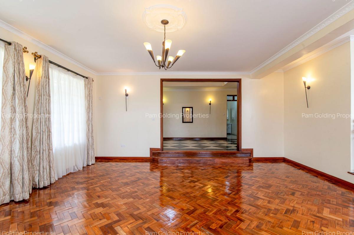 4 Bed House in Runda - 5