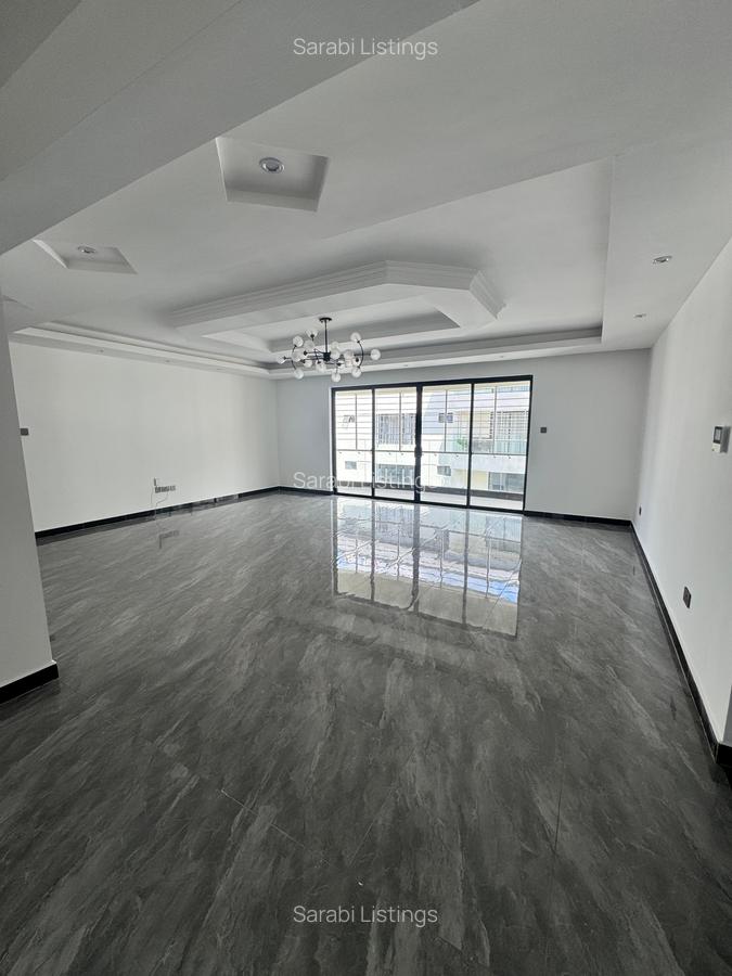 4 Bed Apartment with En Suite in Lavington - 1