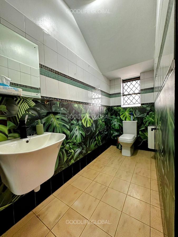 4 Bed House with En Suite at Runda - 19