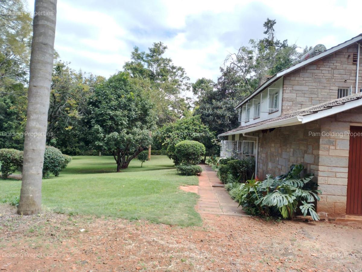 3 Bed House with En Suite in Karen - 2