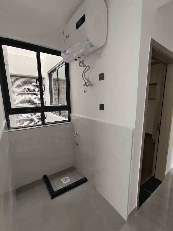 3 Bed Apartment with Gym in Kilimani - 7