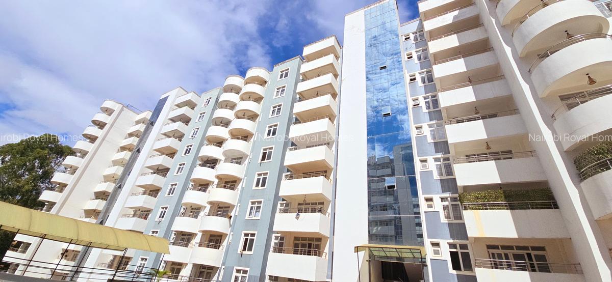 3 Bed Apartment with En Suite at Lavington Hatheru - 1