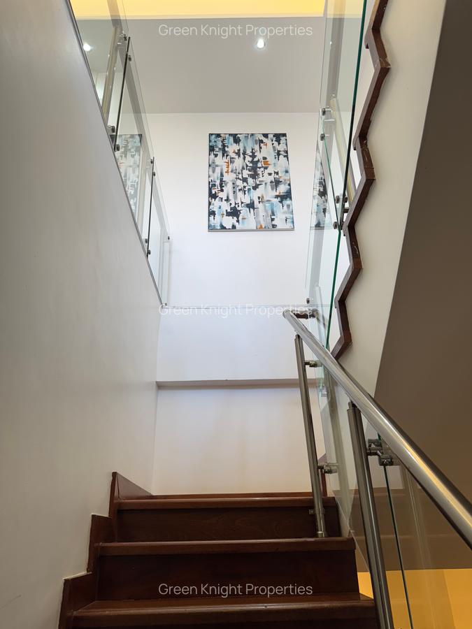 Serviced 3 Bed Apartment with En Suite in Westlands Area - 12