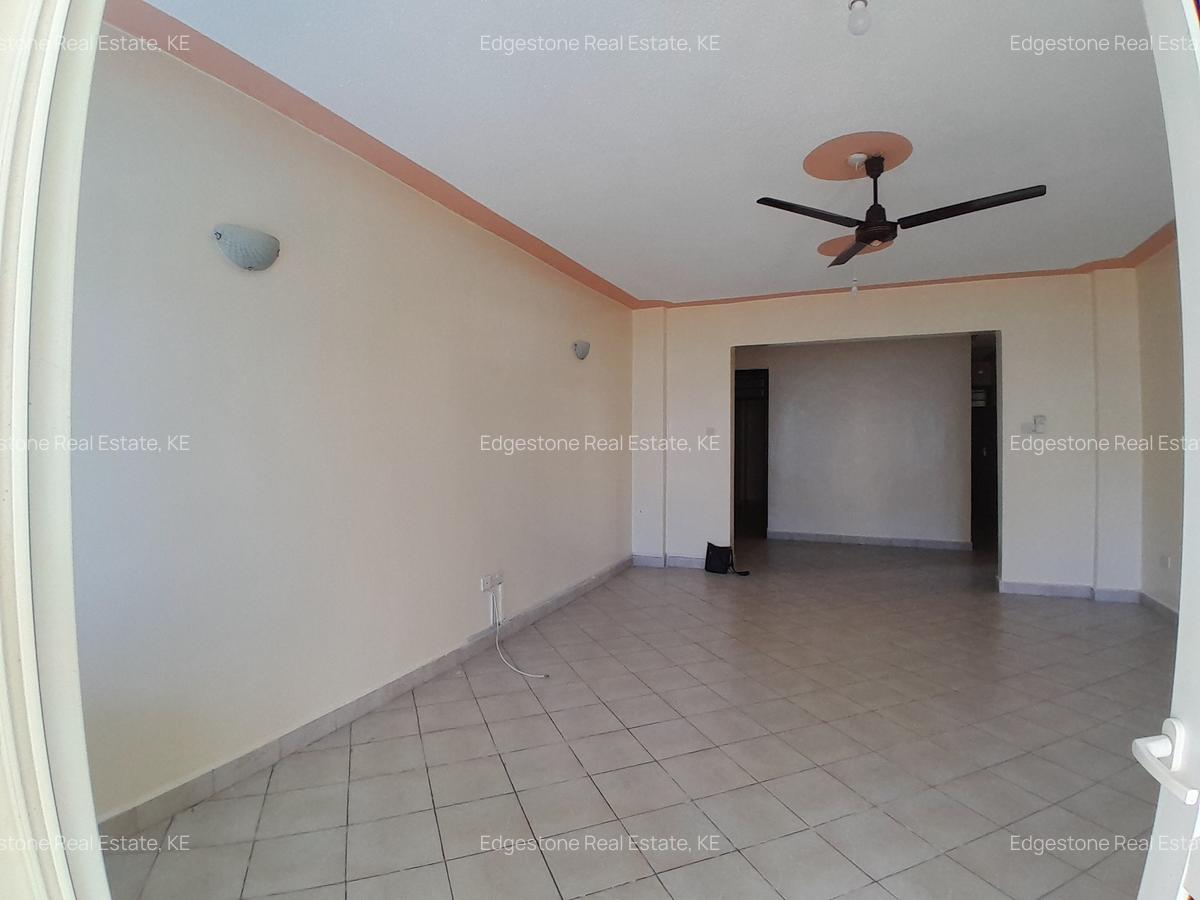 4 Bed Apartment with En Suite in Nyali Area - 2