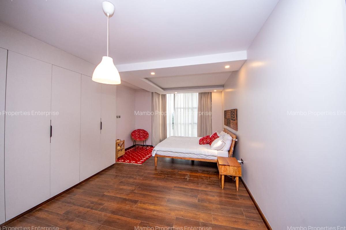 Furnished 3 Bed Apartment with En Suite at Brookside Drive - 11