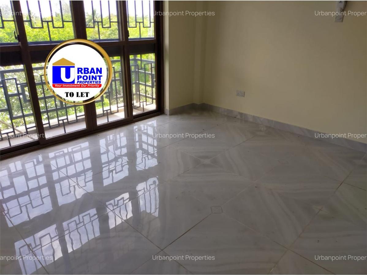 3 Bed House with En Suite in Nyali Area - 17