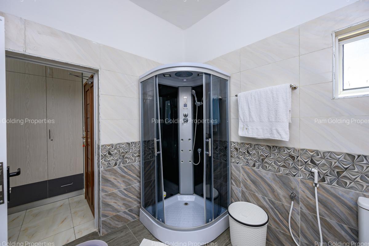 2 Bed Apartment with En Suite at Majengo - 12