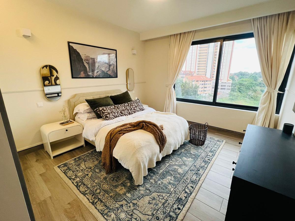 Serviced 2 Bed Apartment with En Suite at Statehouse Rd. - 10