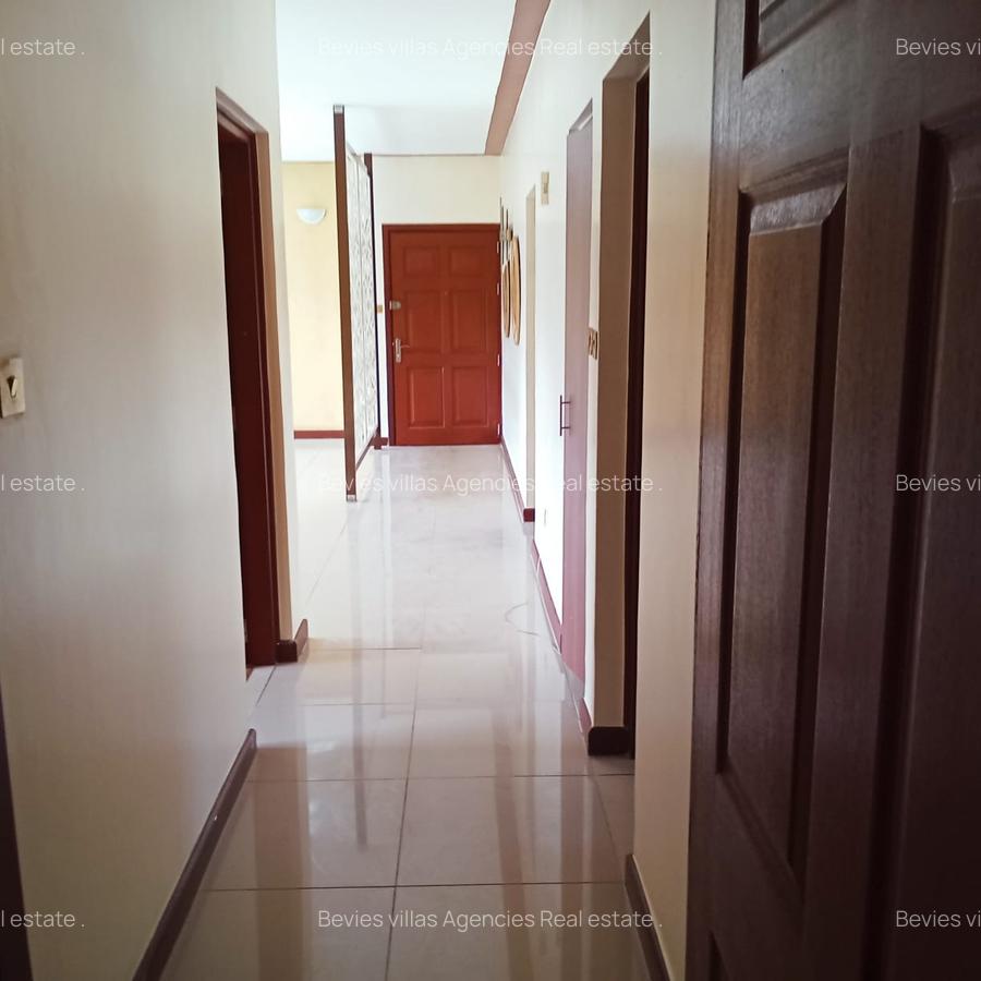 2 Bed Apartment with En Suite in Rhapta Road - 11