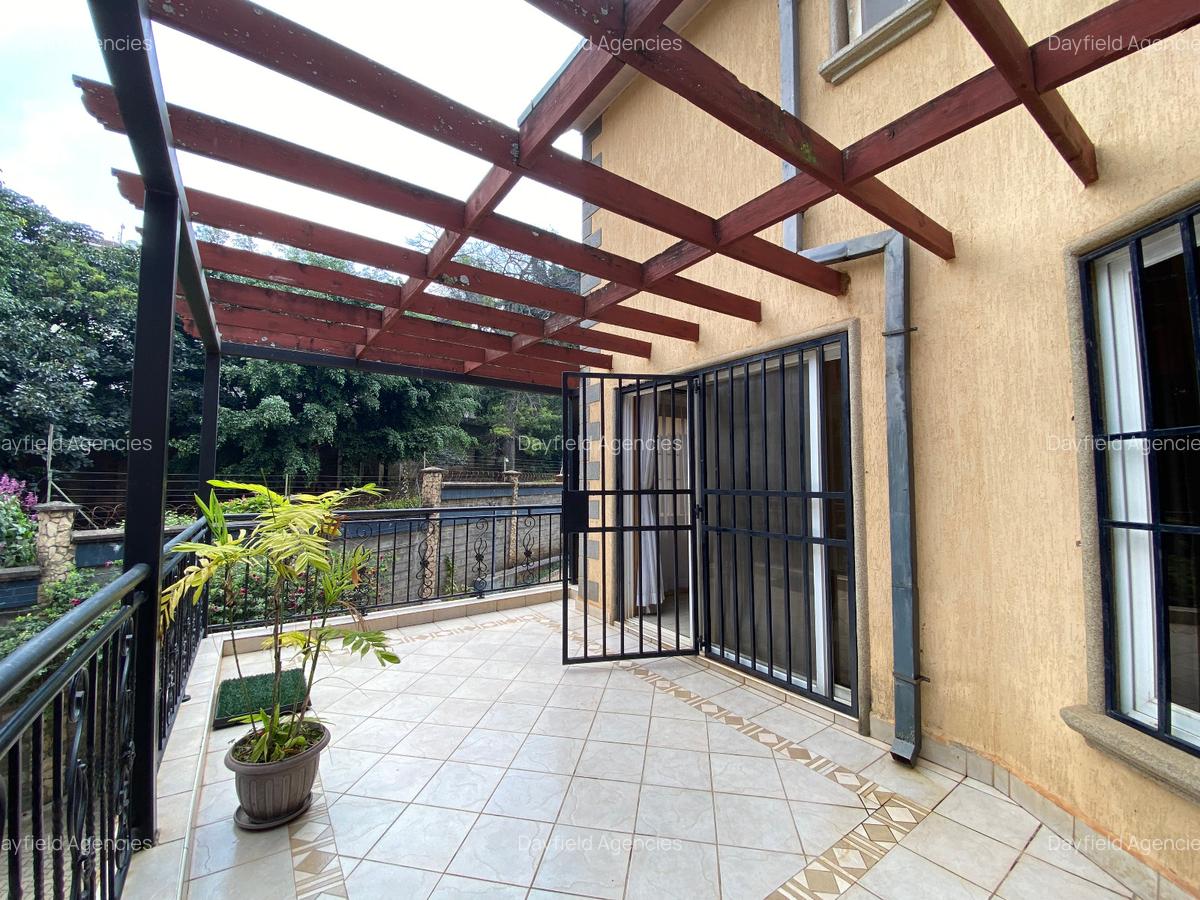 5 Bed House with En Suite in Spring Valley - 9