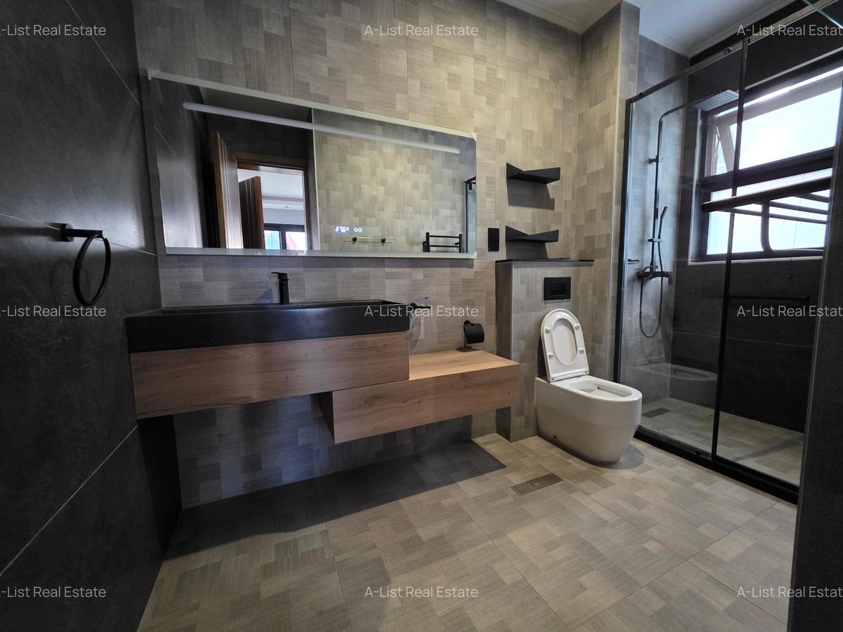 5 Bed Villa with En Suite at Muthangari Road - 17
