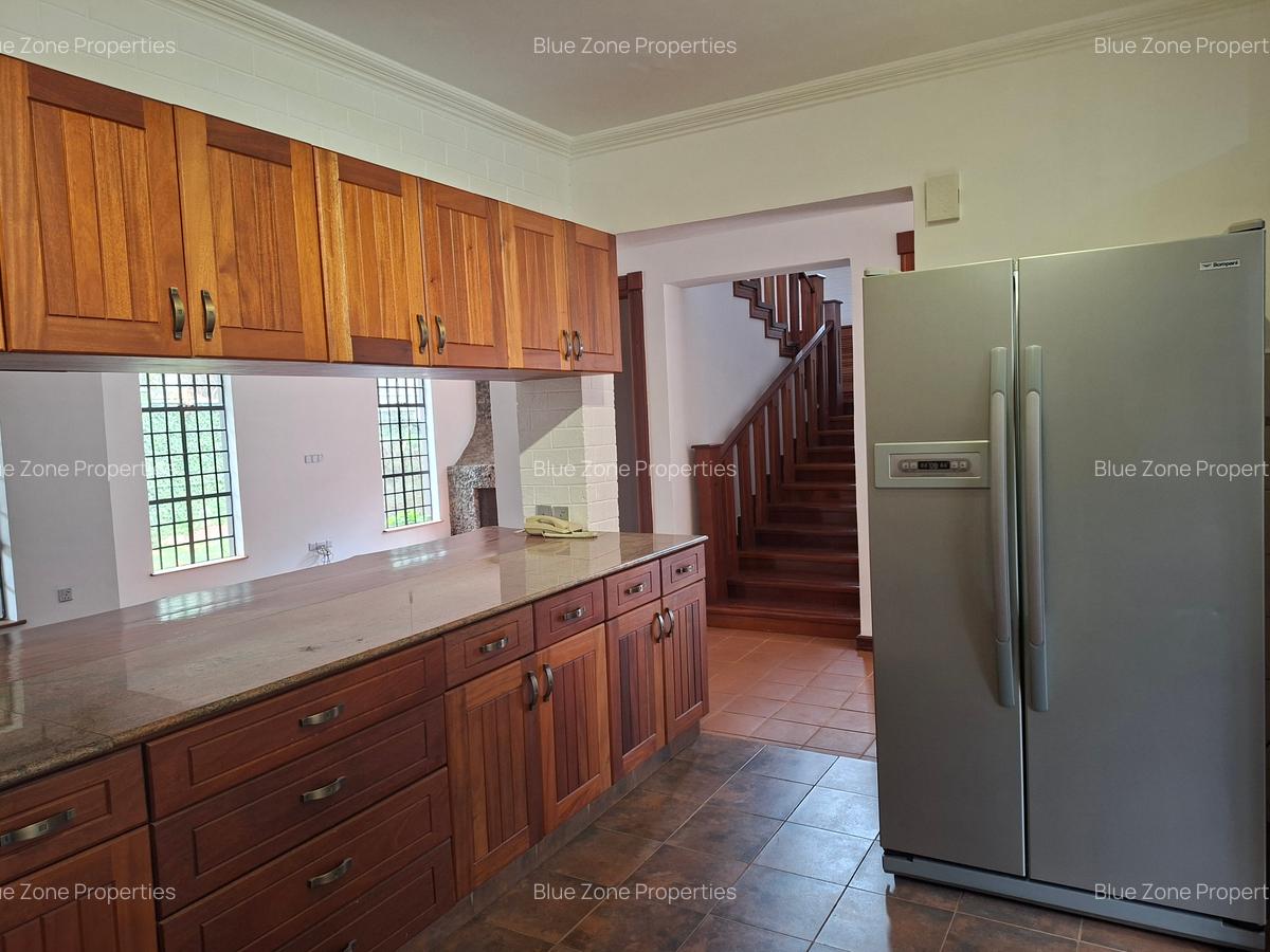 4 Bed Townhouse with En Suite at Off Peponi Rd - 10