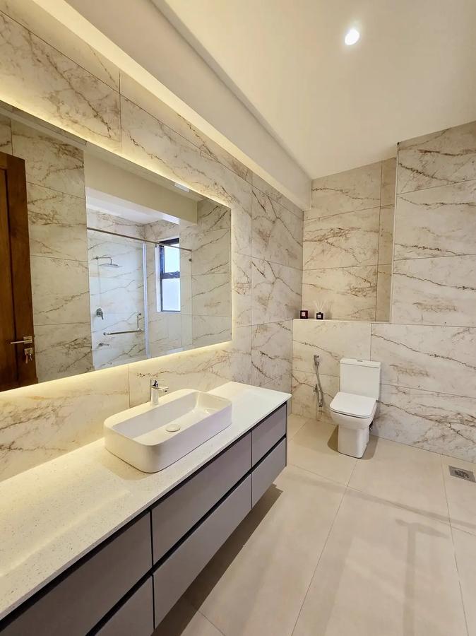 3 Bed Apartment with En Suite at Mbuuni Road - 11