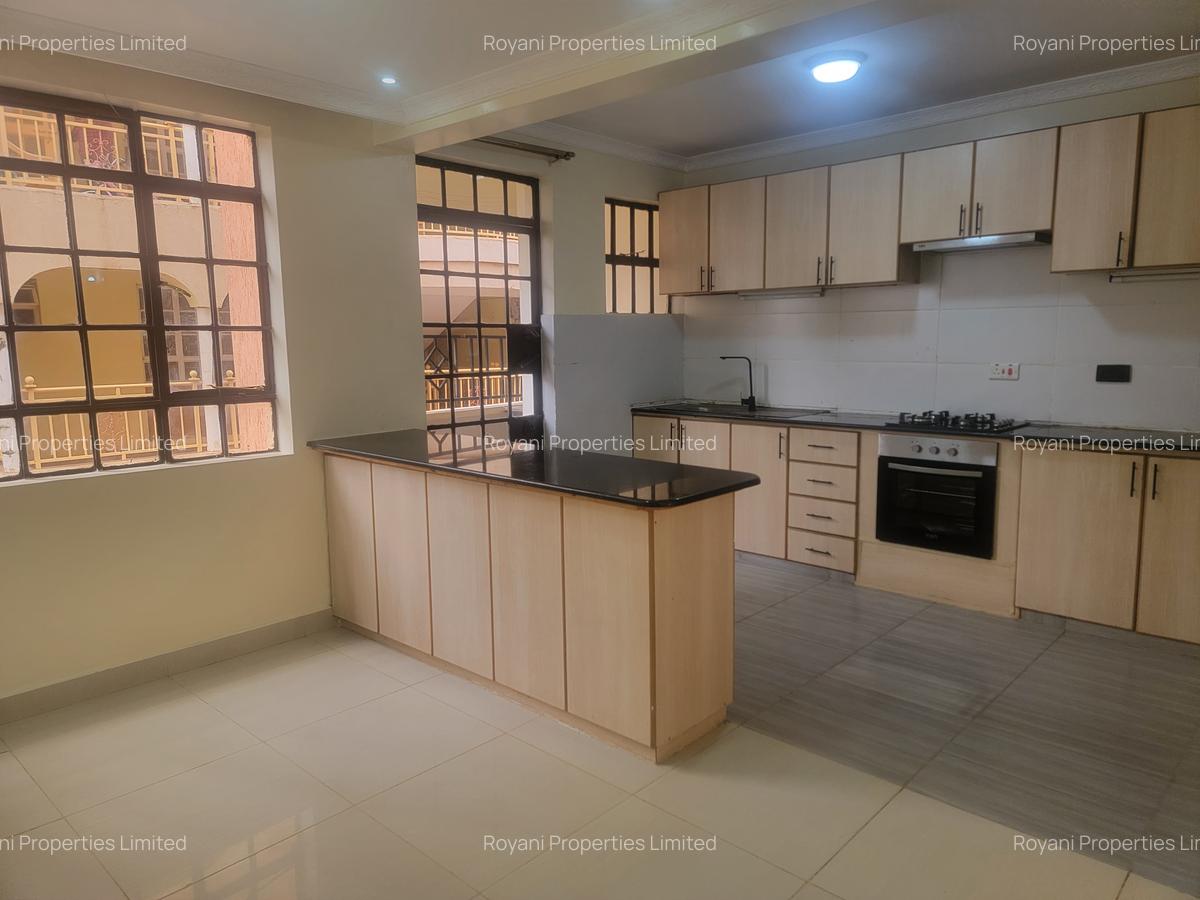 2 Bed Apartment with En Suite in Ruaka - 3